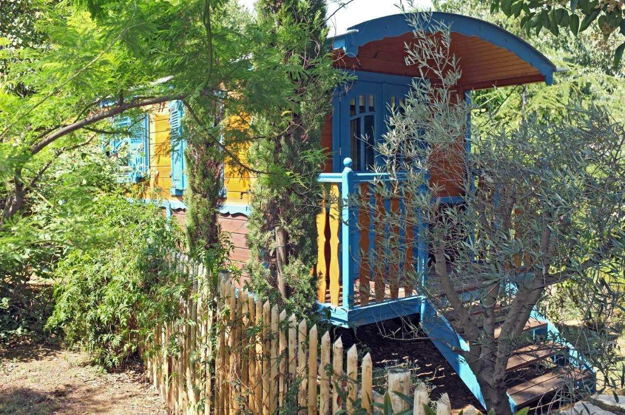 Roulotte De Charme Villa Grasse Exterior photo
